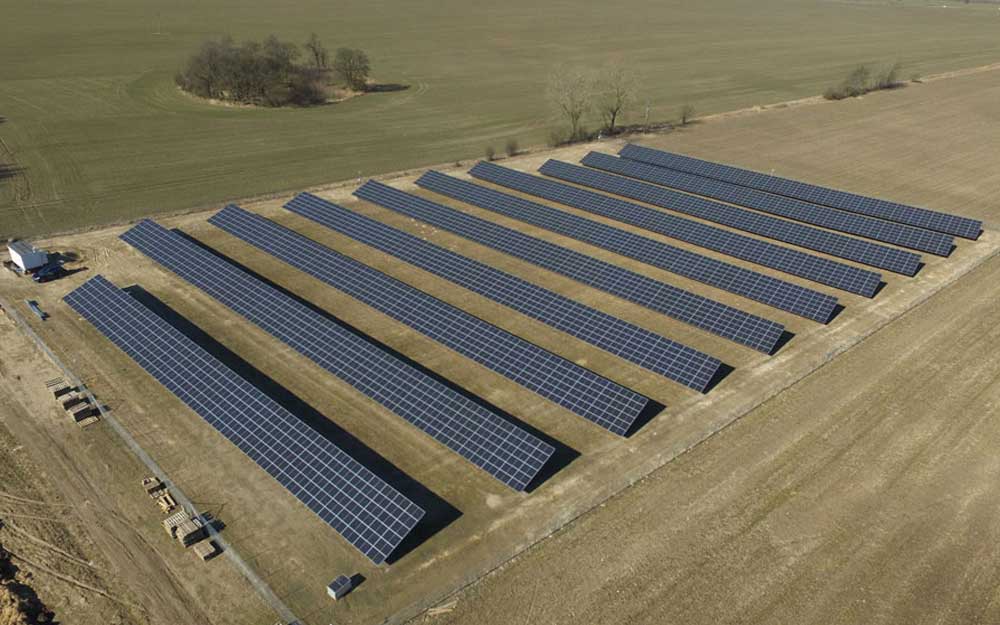 ポーランドの1MW太陽光発電所
